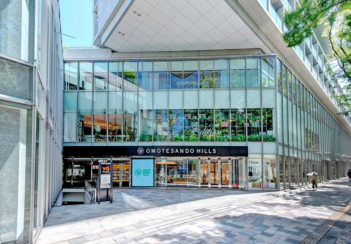 表参道ヒルズ本館エントランス