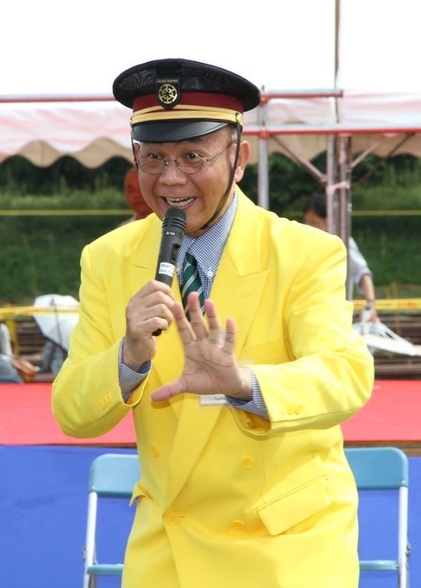 鉄道ものまね芸人「立川真司」