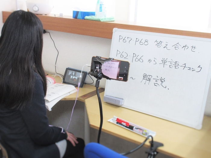 手元カメラで解説も同時に