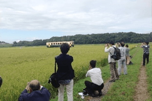 鉄道写真で有名な写真家の米屋こうじさんによる、写真講座