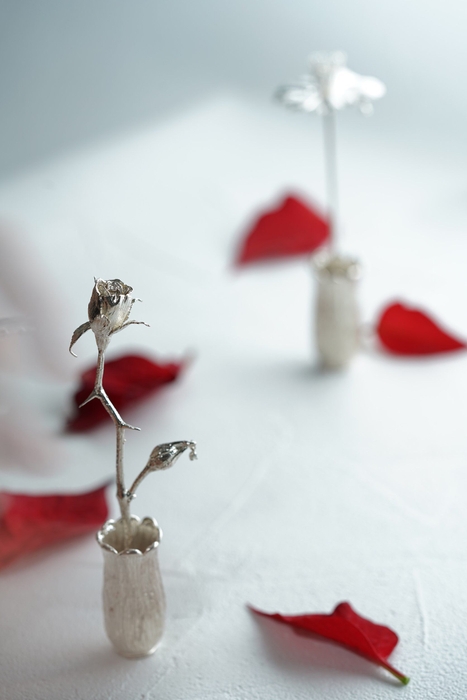 欠けた宝石を使ったオブジェ(3)