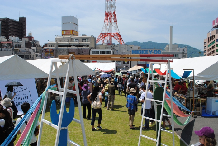 瀬戸内みはら　美味しいMARKEEE(t)　会場の様子2