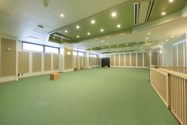 屋内ドッグラン