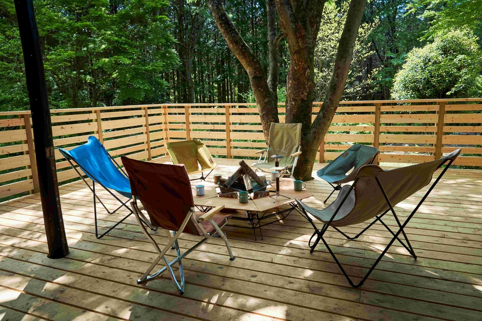 宿泊棟 テラスデッキ