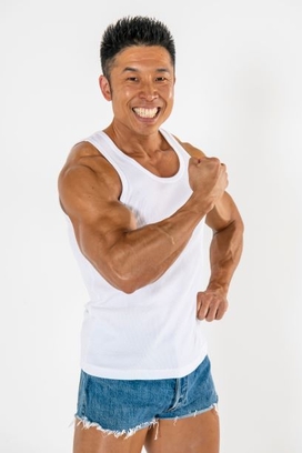 なかやまきんに君も愛食!