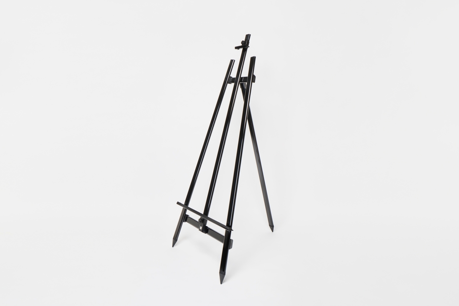 ユニフォームケース専用イーゼル ブラック