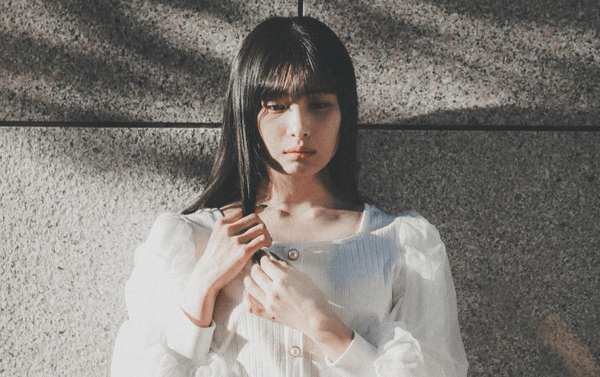 茅乃碧依（かやのあおい）