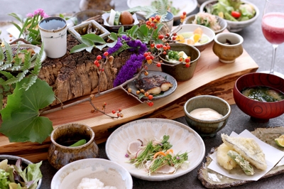 暁光会席膳(朝食イメージ)