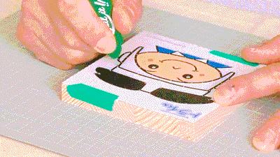 下穴をあける