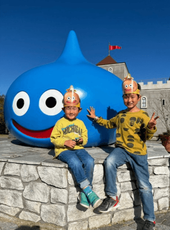 ▲小学生限定クエストでオリジナルグッズを手に入れろ!