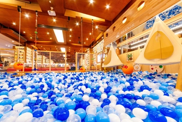 島原温泉ホテル南風楼、大人気のキッズコーナーが さらに進化！「ボールプール」が大幅リニューアル！