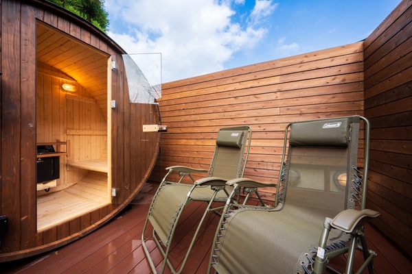 自然の中でととのう＜貸切フィンランドサウナ＞夜には星空も