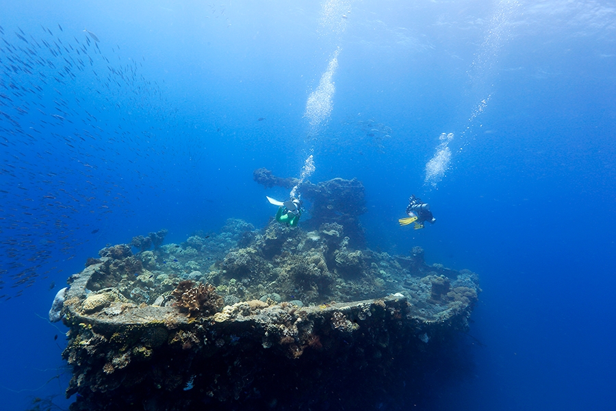 富士川丸の船首(トラック諸島)