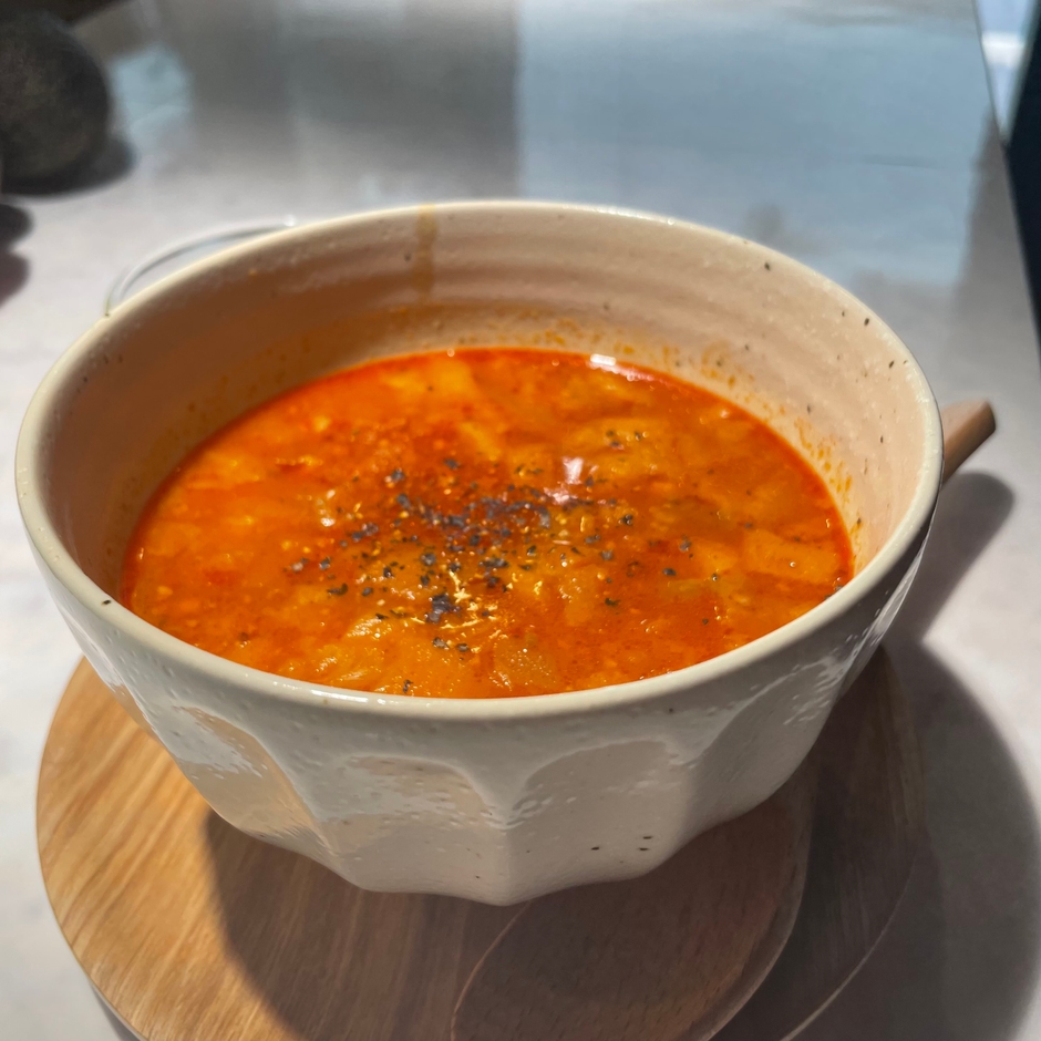 コースのスペイン版味噌汁「ソパデアホ」