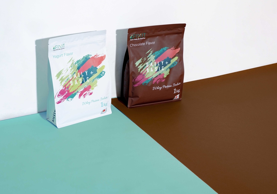 FIXIT DAILY BASIC + WPI 左:ヨーグルト、右:チョコレート