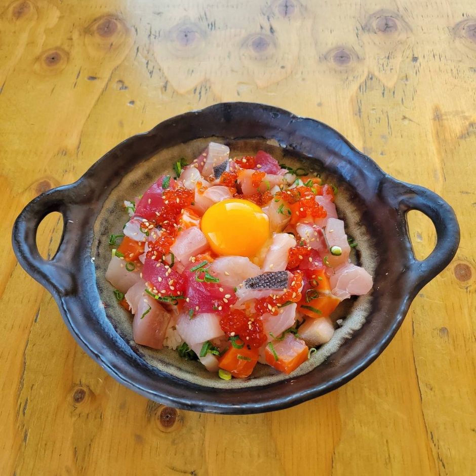 イシダイの宝石飯