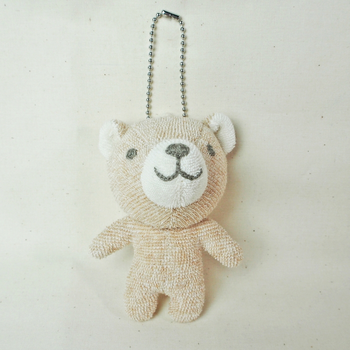 別売りのくまぬいぐるみチャーム　2,500円(税別)