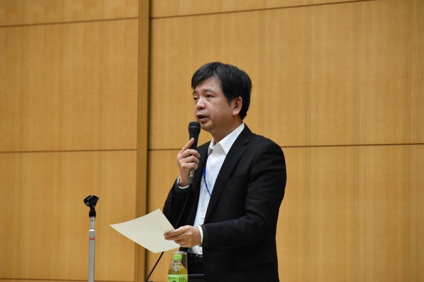 閉会の挨拶をする児玉 理工学部協議員