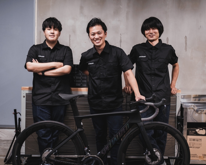 全社員がロードバイクのメカニック