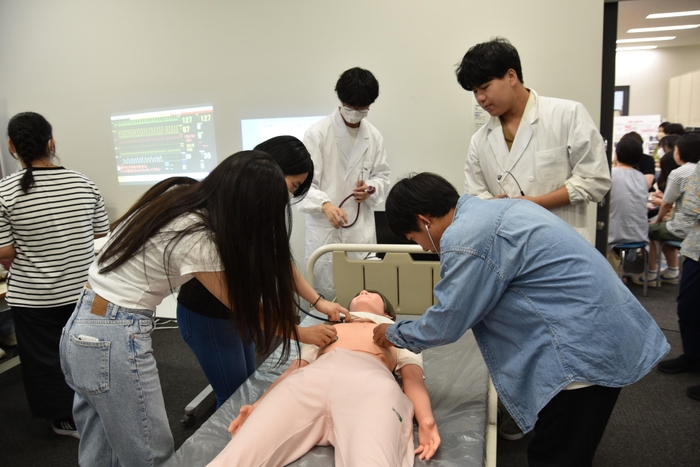 薬学部の体験コーナー