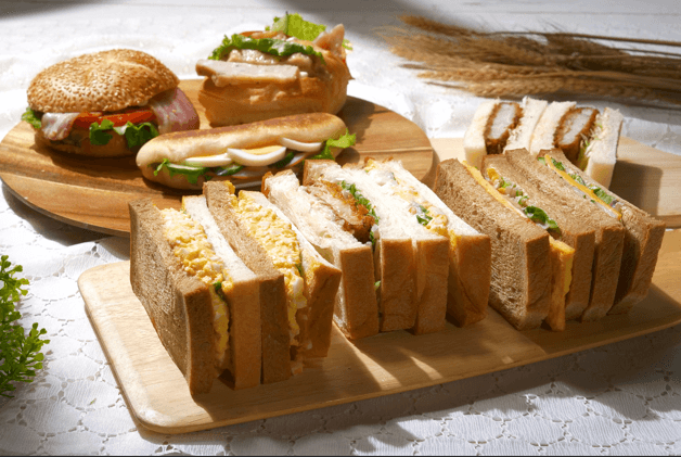 自家製サンドイッチも種類豊富です!