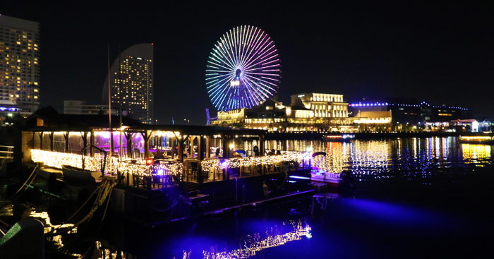夜の横浜港ボートパーク