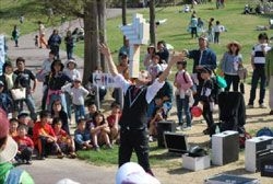 大道芸カーニバル(渡辺あきら)