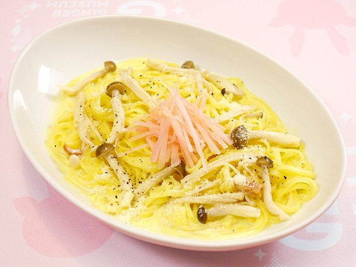 岩下の新生姜とぶなしめじのカルボナーラ