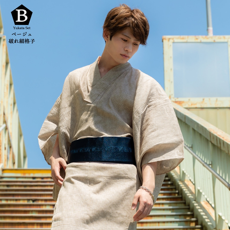 ベージュ破れ細格子