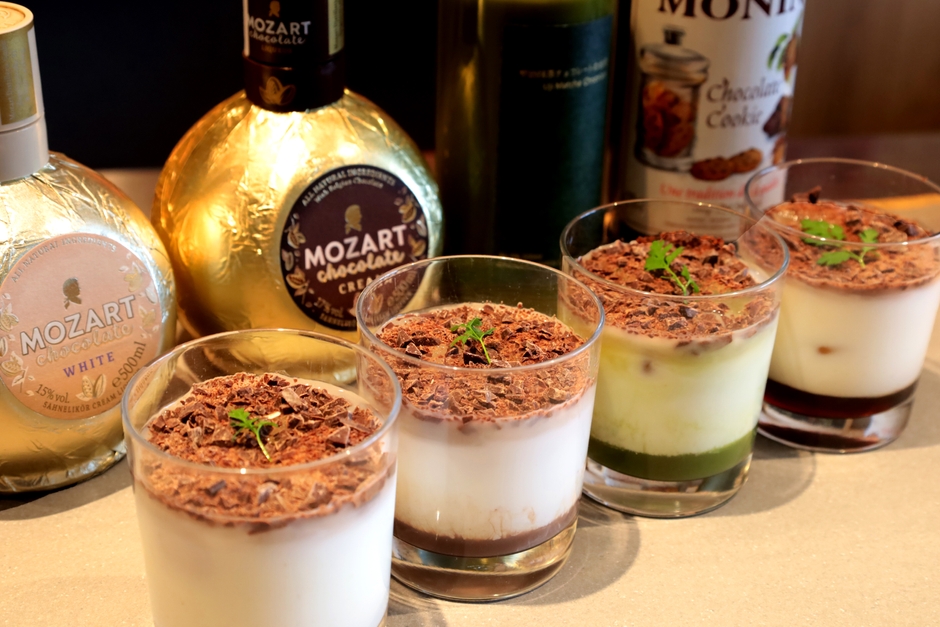 チョコレートカクテル　冷ミルク