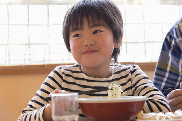 【夏休み応援企画】「九州筑豊ラーメン山小屋」×「ほうじょう温泉 ふじ湯の里」で、7月25日（金）より『麺夏（めんか）まつり2025』開催！麺類を食べると温泉入浴料が無料、夏休みの思い出づくりを応援！