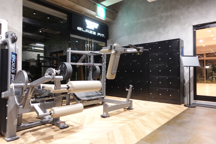 THE BLAZE FIT. MAGOME 11