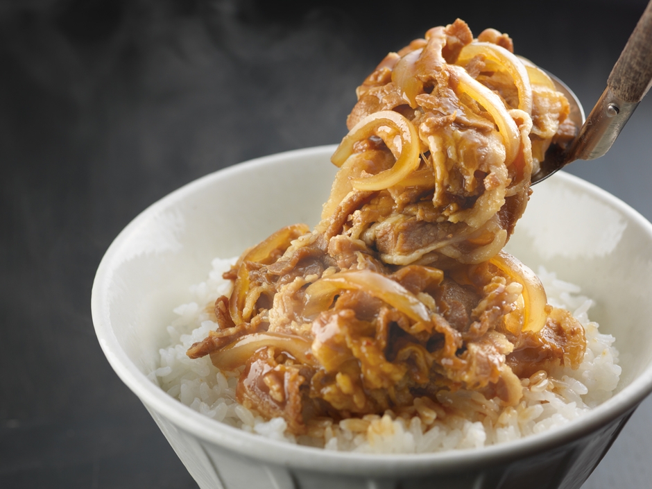 ボリュームたっぷり 豚どん