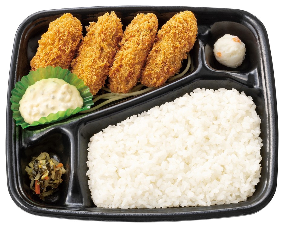 サクッ、じゅわっと牡蠣の旨み 4コ入りカキフライ弁当 732円(税込790円)