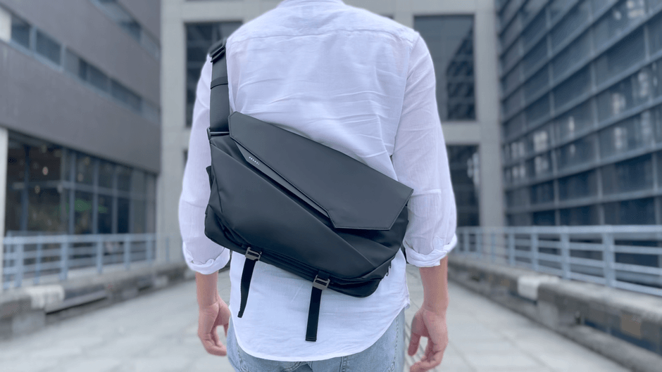 拡張できるスリングバッグ SEKKEI S-sling 拡張できるスリングバッグ SEKKEI S-sling 更にコンパクトに