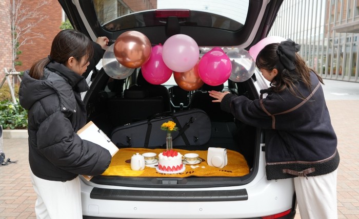 近大生発案！「デコる」をテーマにカーライフをもっとオモロく　「大阪オートメッセ2026」で近大生が体験型企画を実施