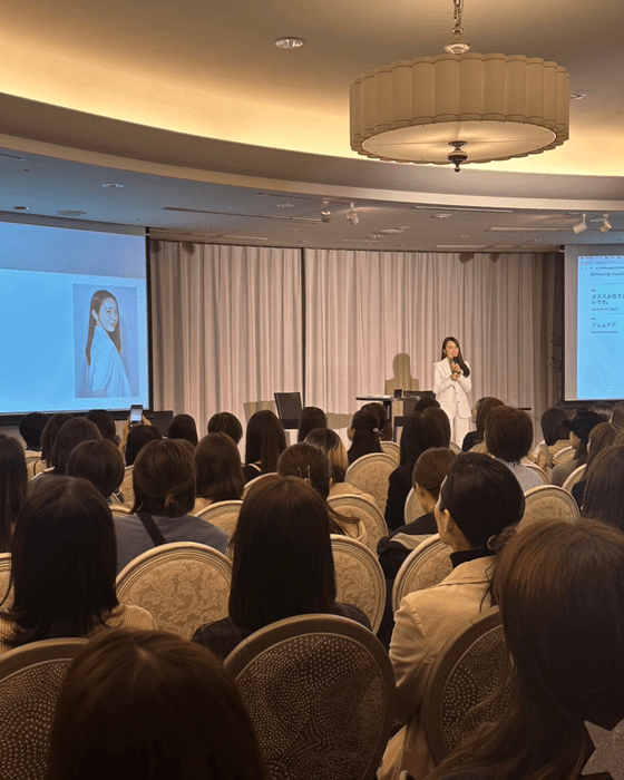 女性美容医療協会　講演