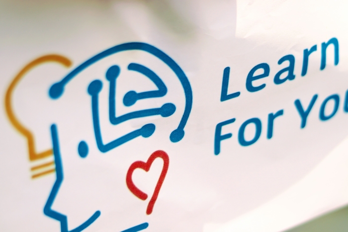 Learn For Youのロゴ