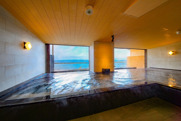 WKMIAUemhdciaGjAa8WL