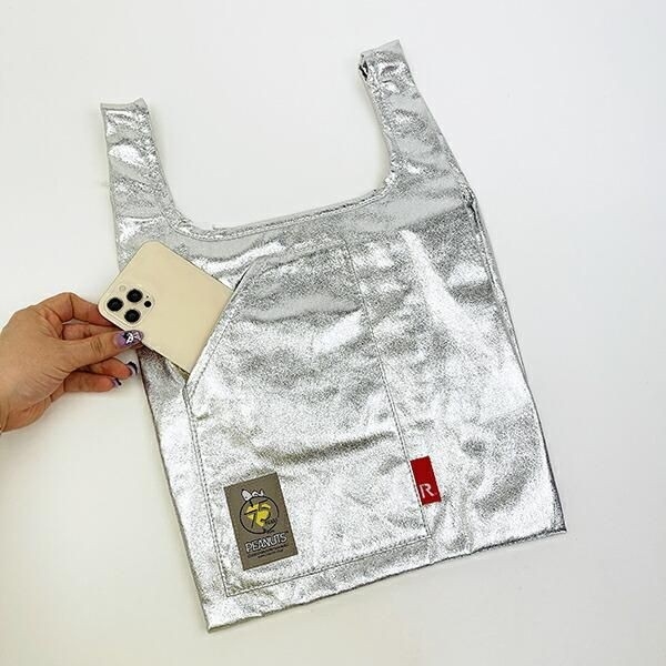 スヌーピーのメタリックバッグ