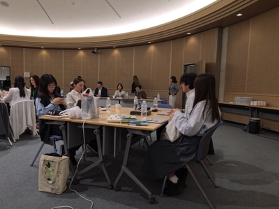 ▲夢舞台国際会議場にて、3日間のグループディスカッションを開催
