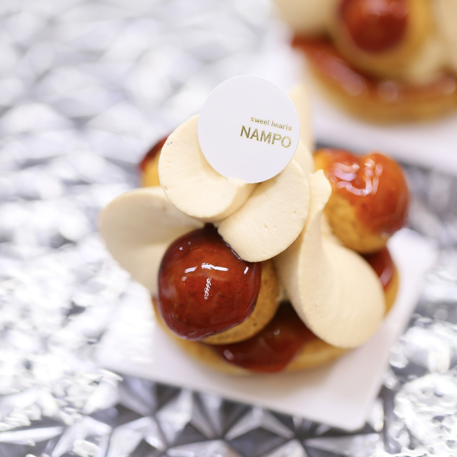 「sweet hearts NAMPO」「サントノーレ カラメルサレ」プティガトー　700円
