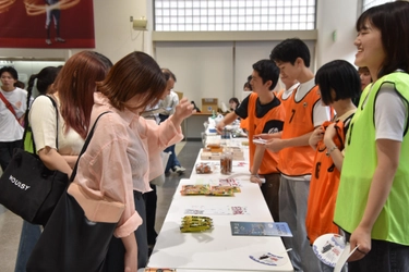 【名城大学】復興支援で経営学部のゼミ生が岩手と熊本、富山の物産品をチャリティー販売