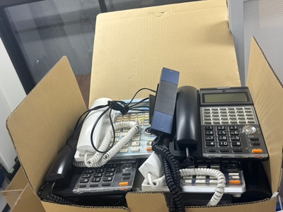 使用されなくなった電話機・通信機器