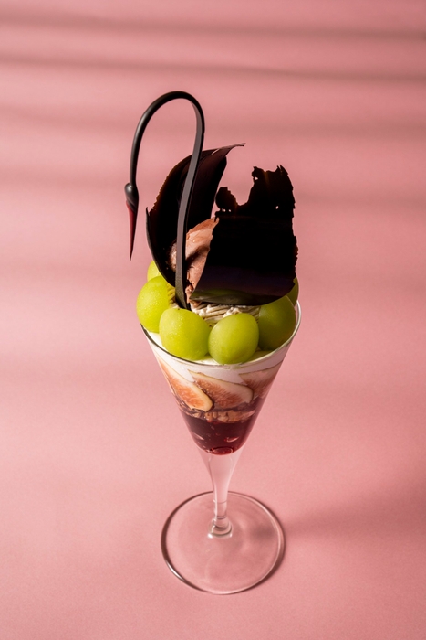 パフェ・ブラックスワン