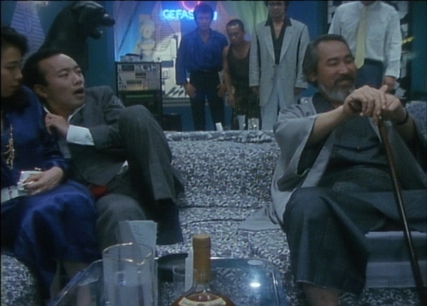 「危ない話」©1989 SME Visual Works Inc.