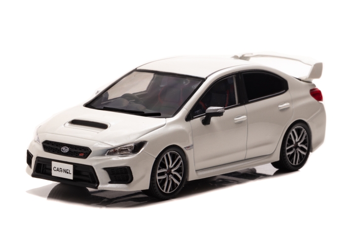 1/43 スバル WRX STI Type S (VAB) 2019 Crystal White Pearl：左前