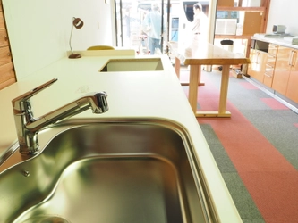 注文ミス・運搬時のキズで廃棄となる未使用の水廻り製品に着目 ワケあり製品を横浜の“モッタイナイ倉庫”で販売開始