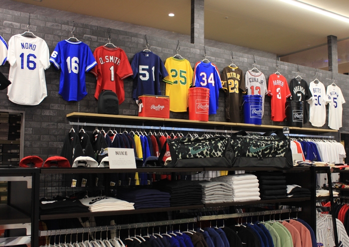 ユニフォーム・アパレルコーナー