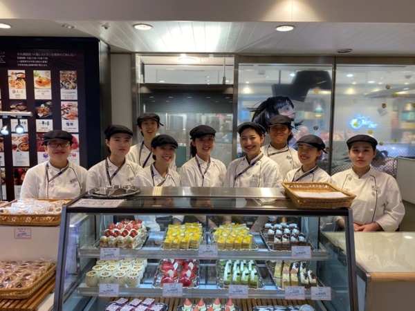 お待ちしています!